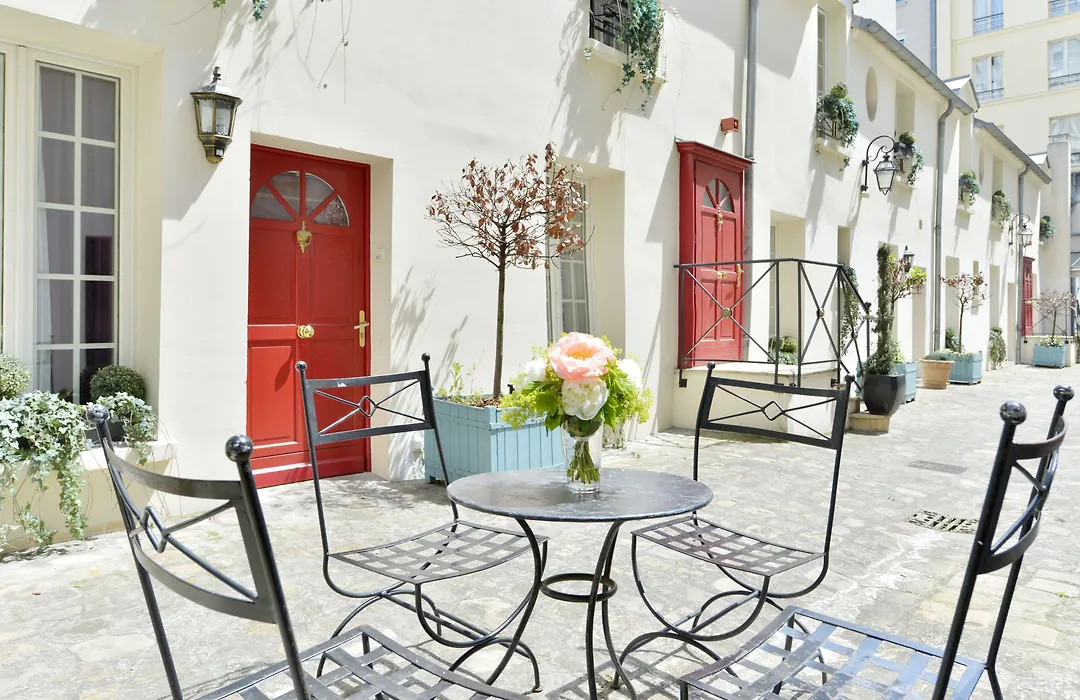 Hotel Suites Unic Renoir Saint-Germain-1